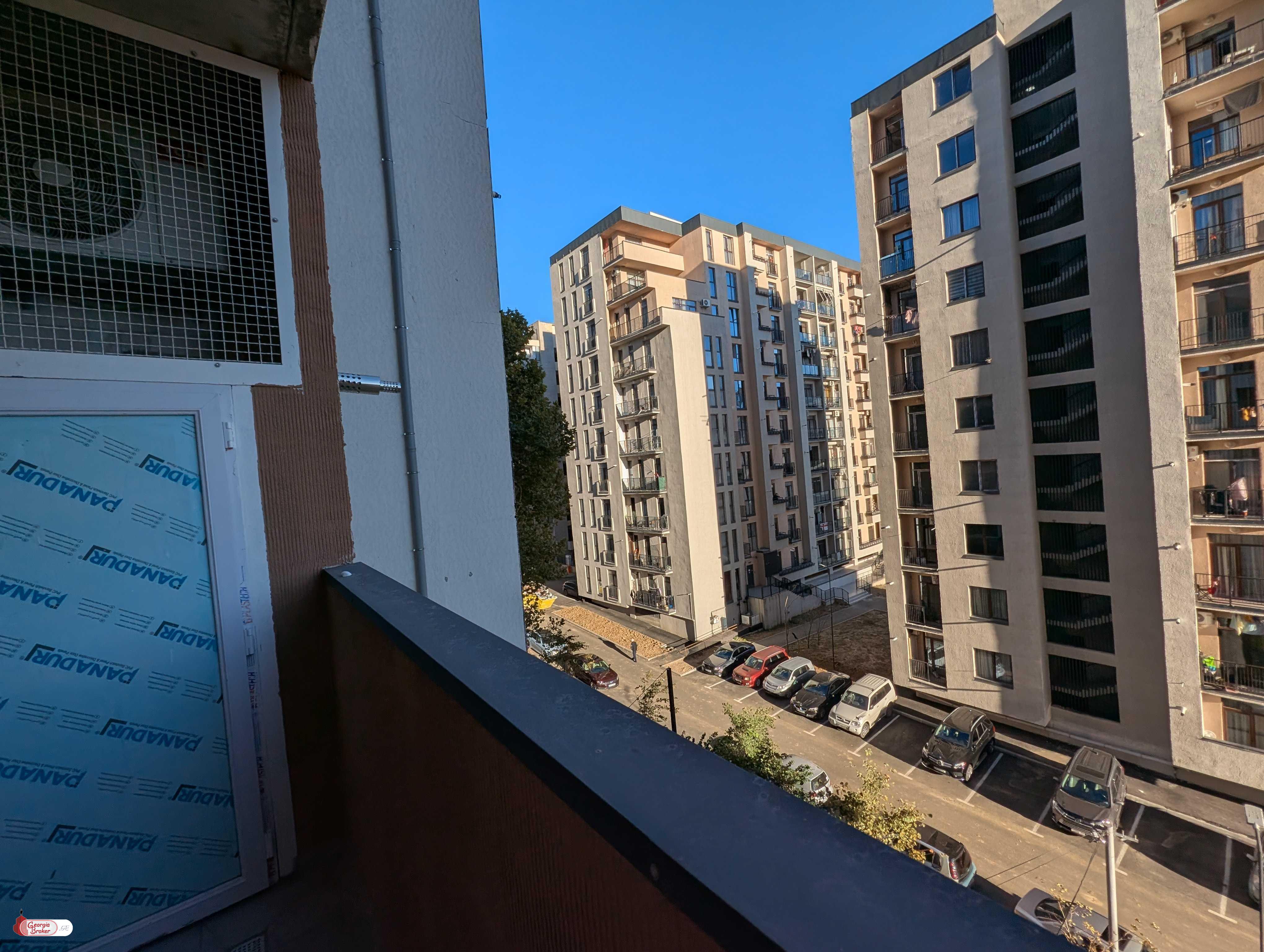 იყიდება ახალი გარემონტებული 3 ოთახიანი ბინა