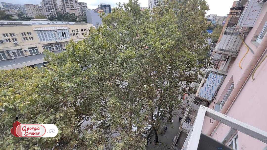 nearly repaired 4-room apartment for sale