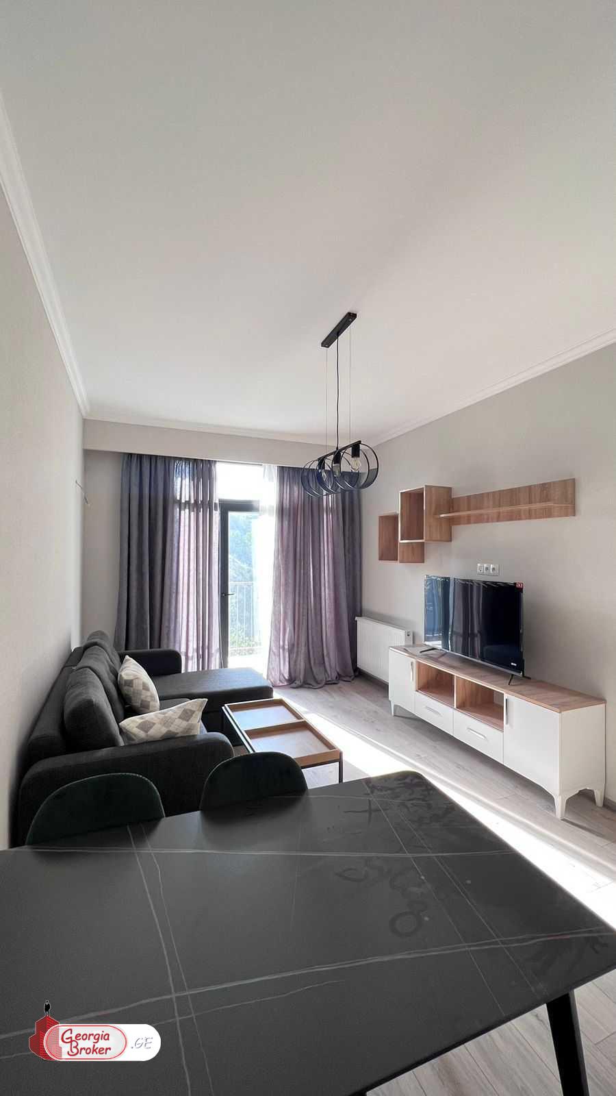 nearly repaired 3-room apartment for sale