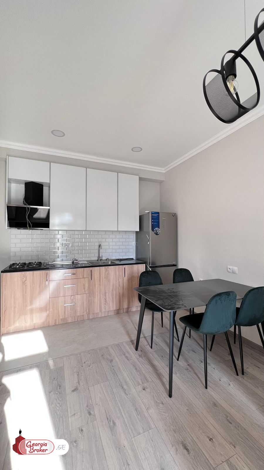 nearly repaired 3-room apartment for sale