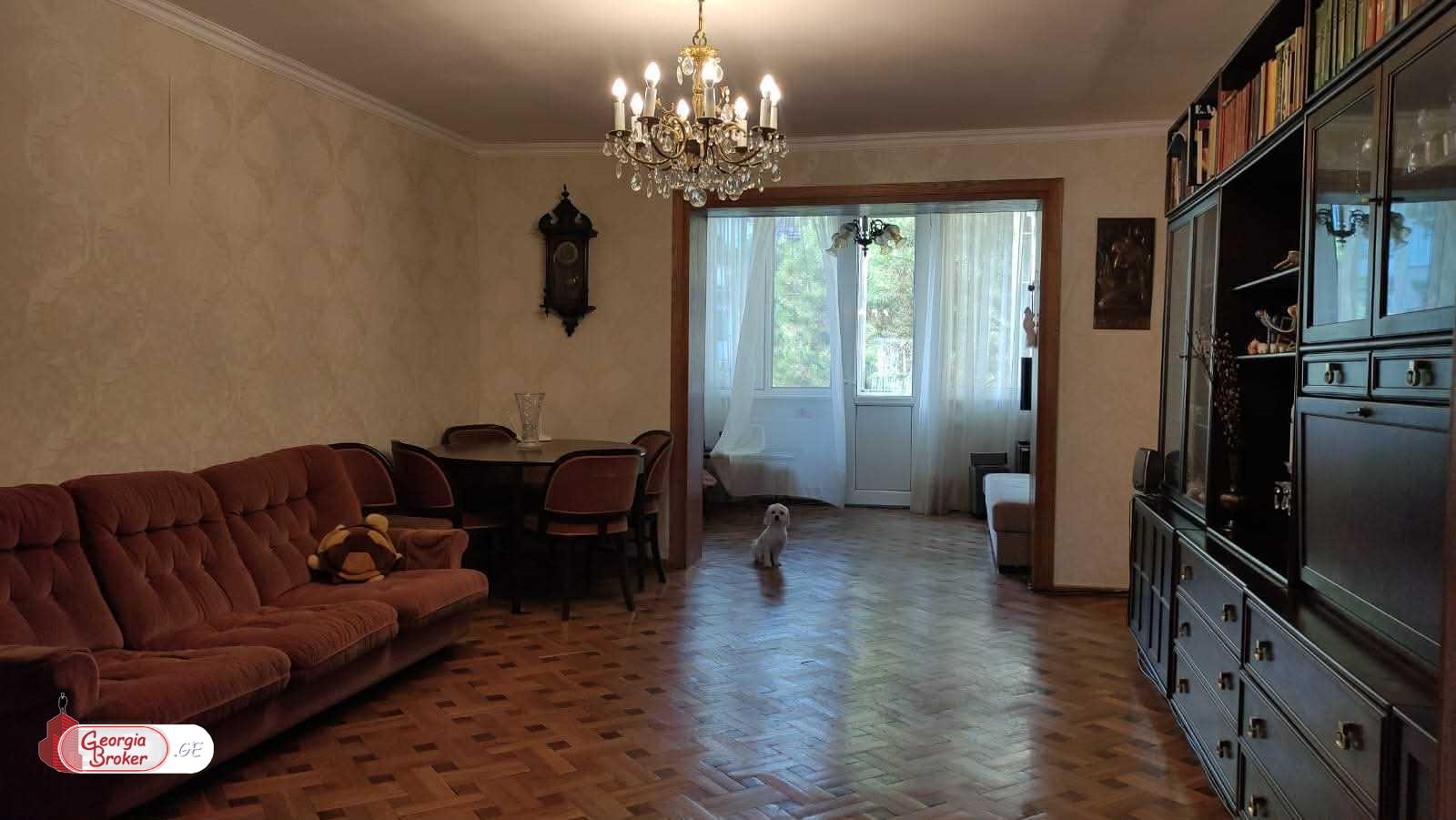 old repaired 4-room apartment for sale