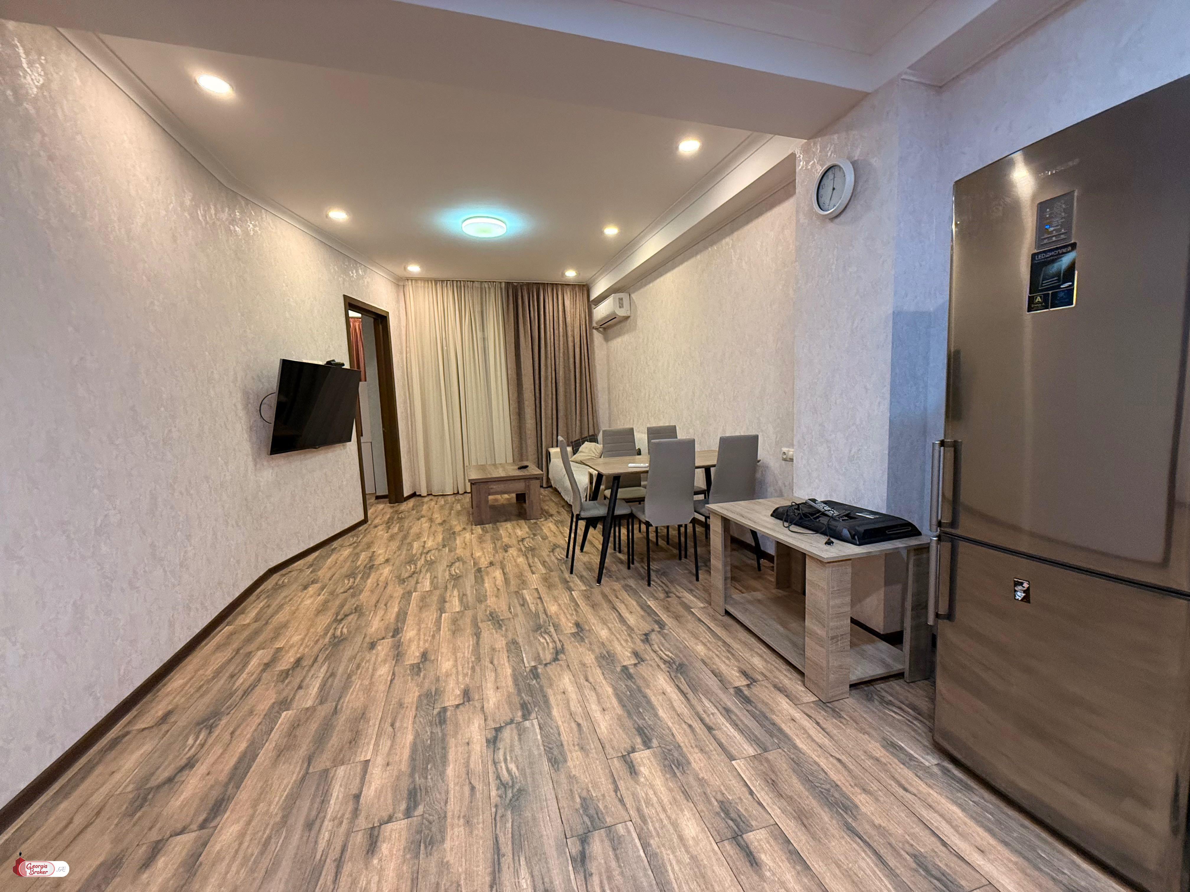 nearly repaired 3-room apartment for sale