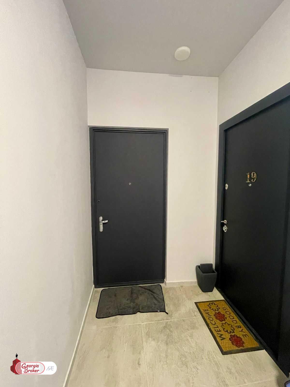 იყიდება ახალი გარემონტებული 4 ოთახიანი ბინა