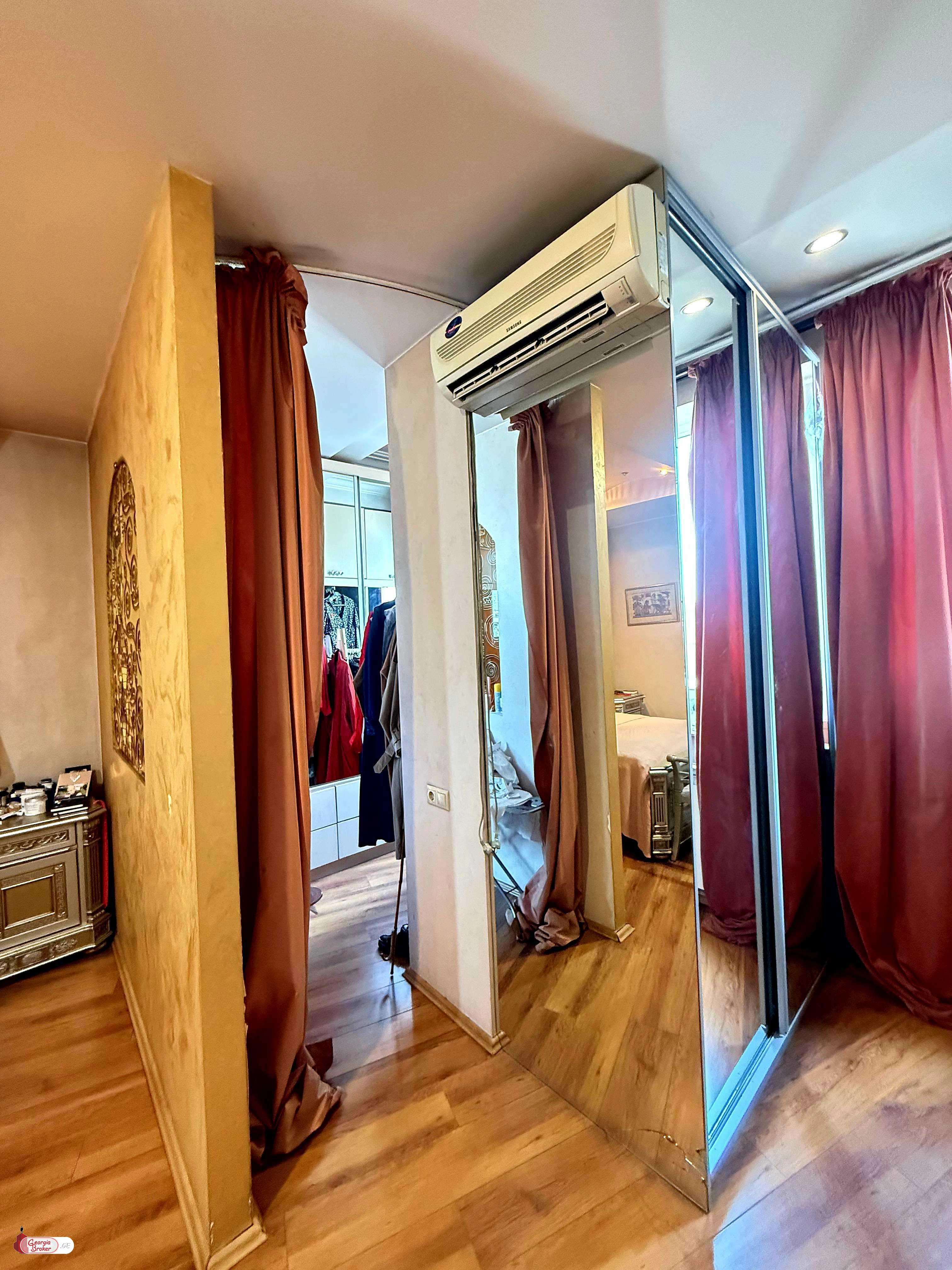 nearly repaired 4-room apartment for sale