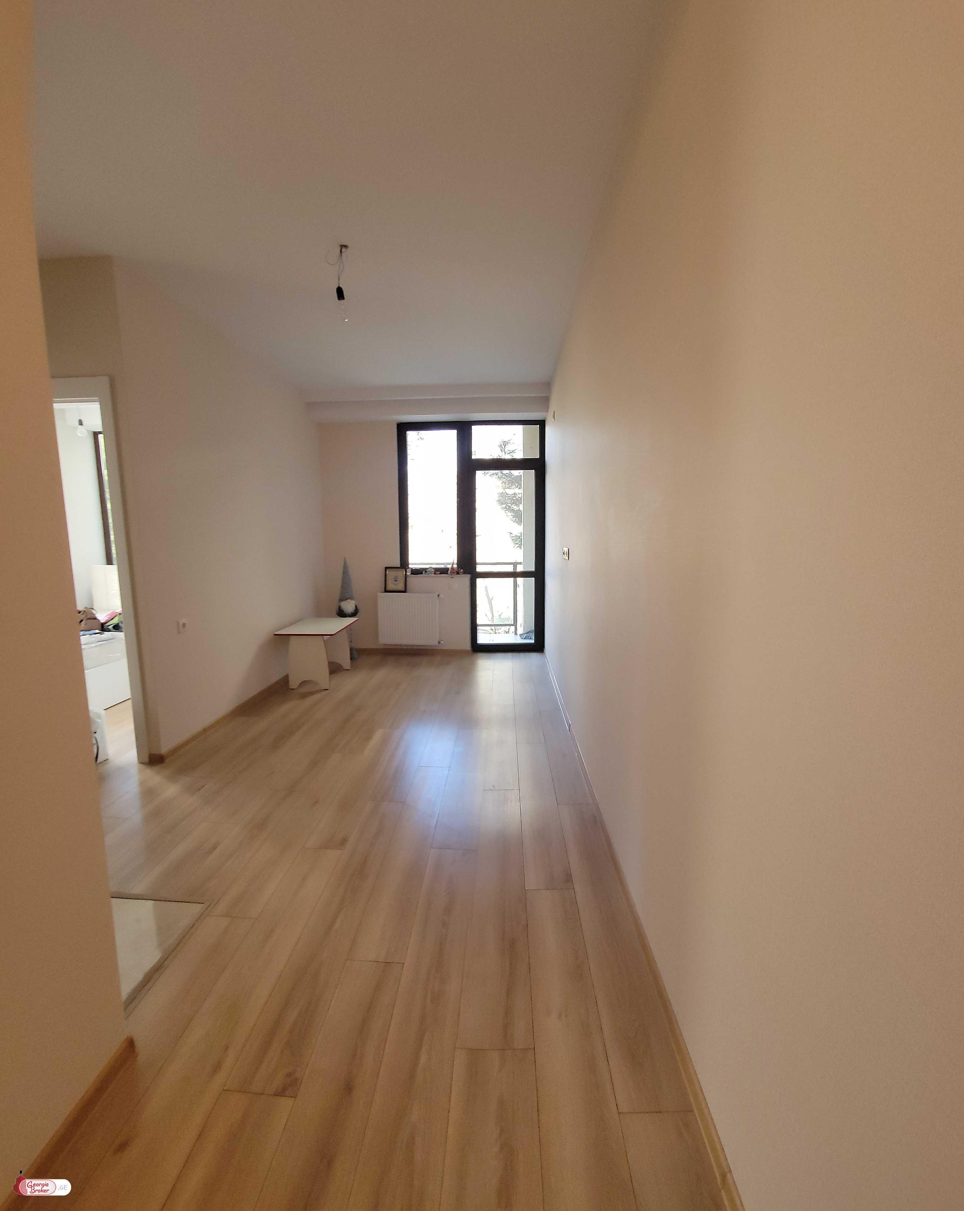 nearly repaired 3-room apartment for sale