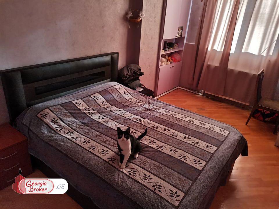 old repaired 3-room apartment for sale