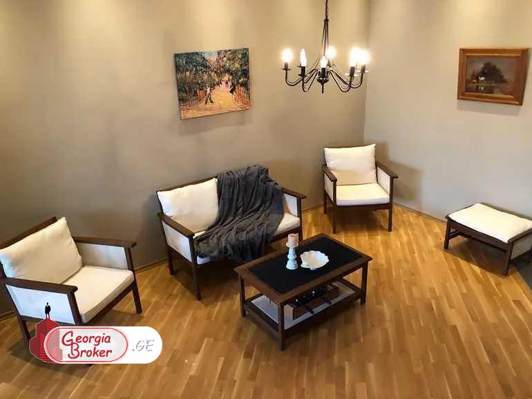 nearly repaired 7-room apartment for sale