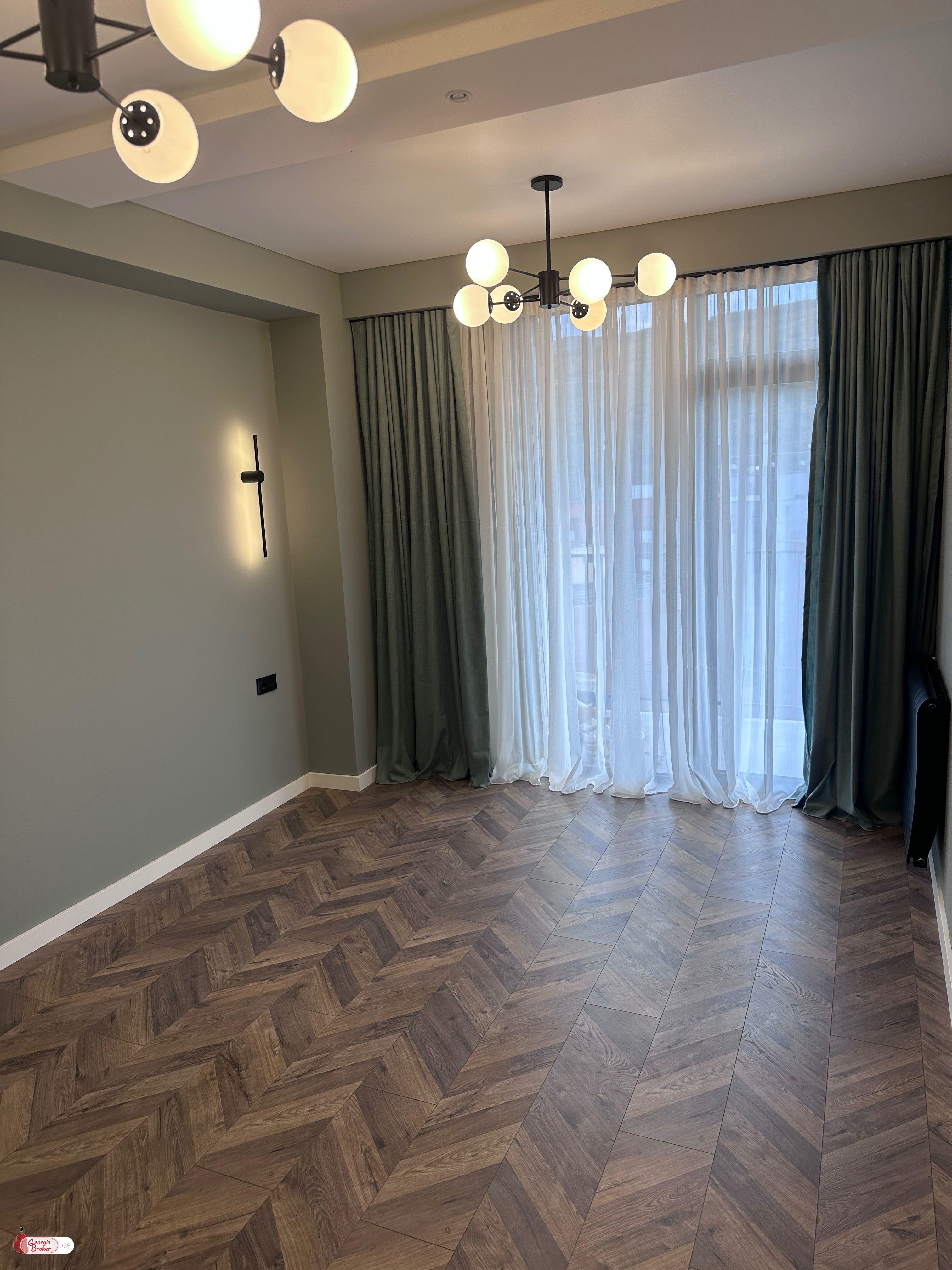 იყიდება ახალი გარემონტებული 2 ოთახიანი ბინა