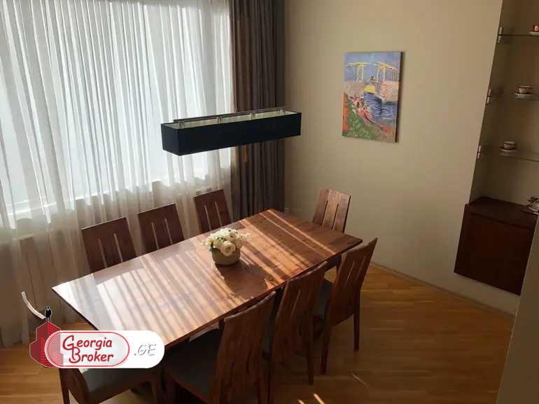 nearly repaired 7-room apartment for sale