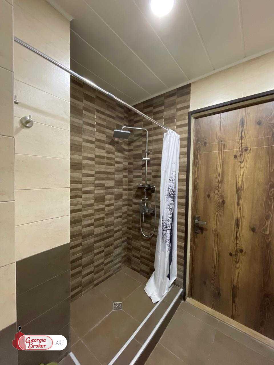 იყიდება ახალი გარემონტებული 3 ოთახიანი ბინა