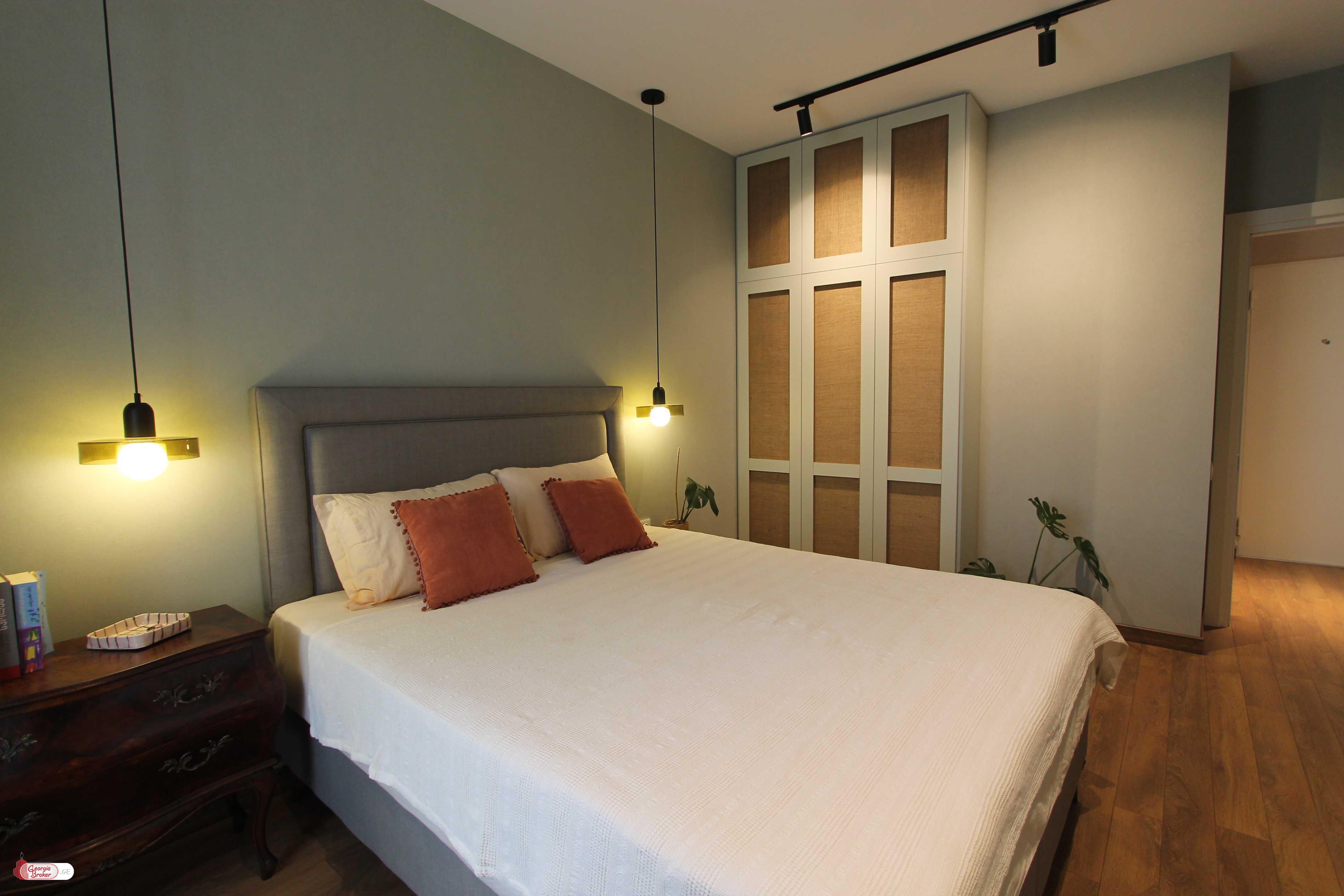 იყიდება ახალი გარემონტებული 3 ოთახიანი ბინა