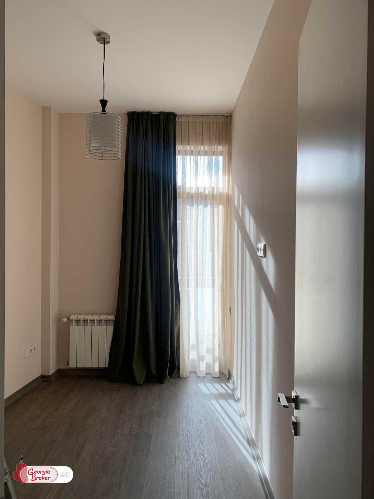 იყიდება ახალი გარემონტებული 3 ოთახიანი ბინა