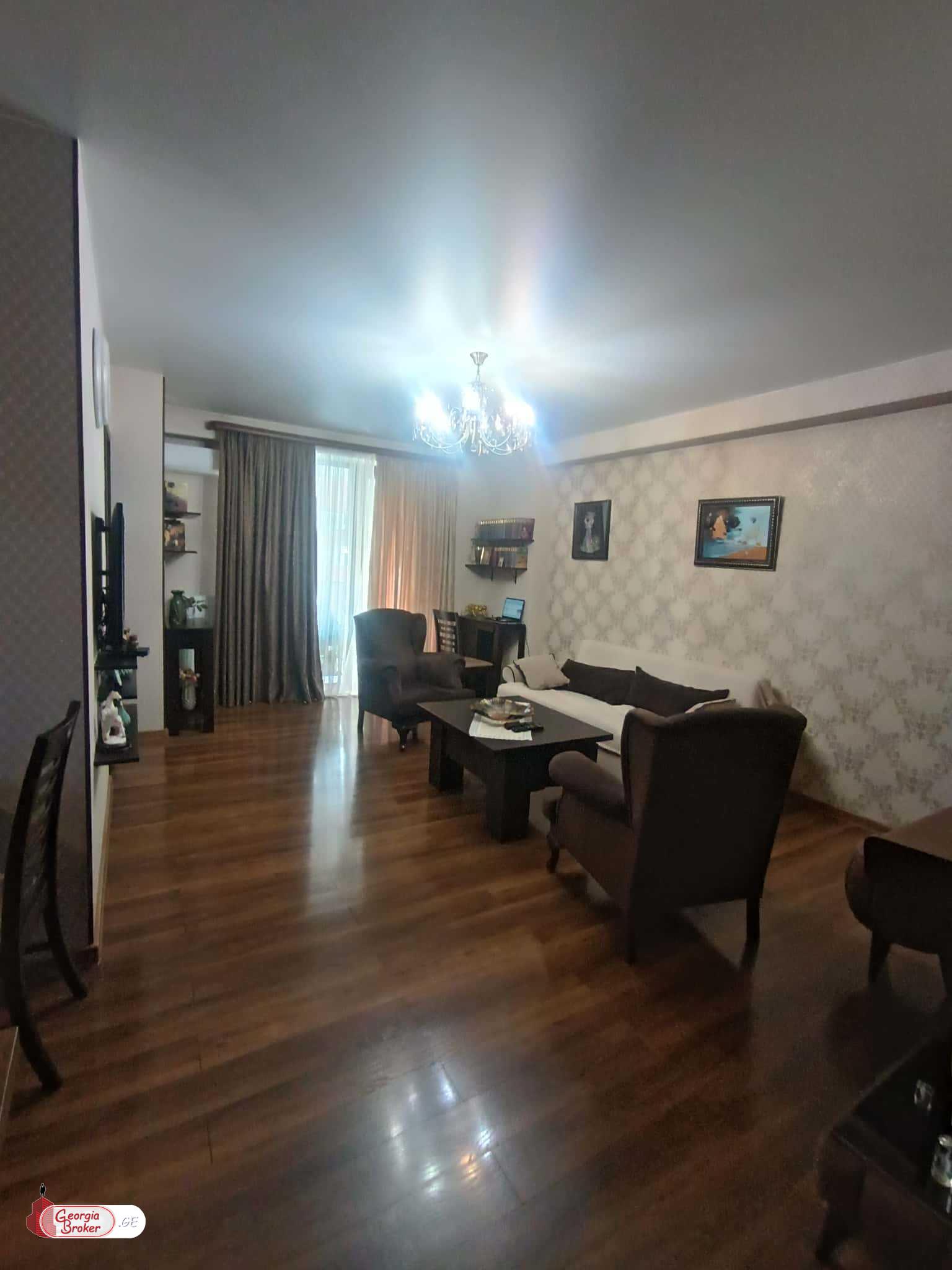 იყიდება ახალი გარემონტებული 3 ოთახიანი ბინა