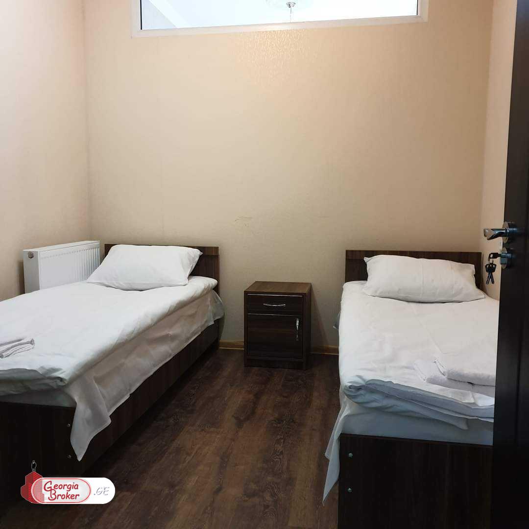 продается квартира с новым ремонтом 3-комнаты