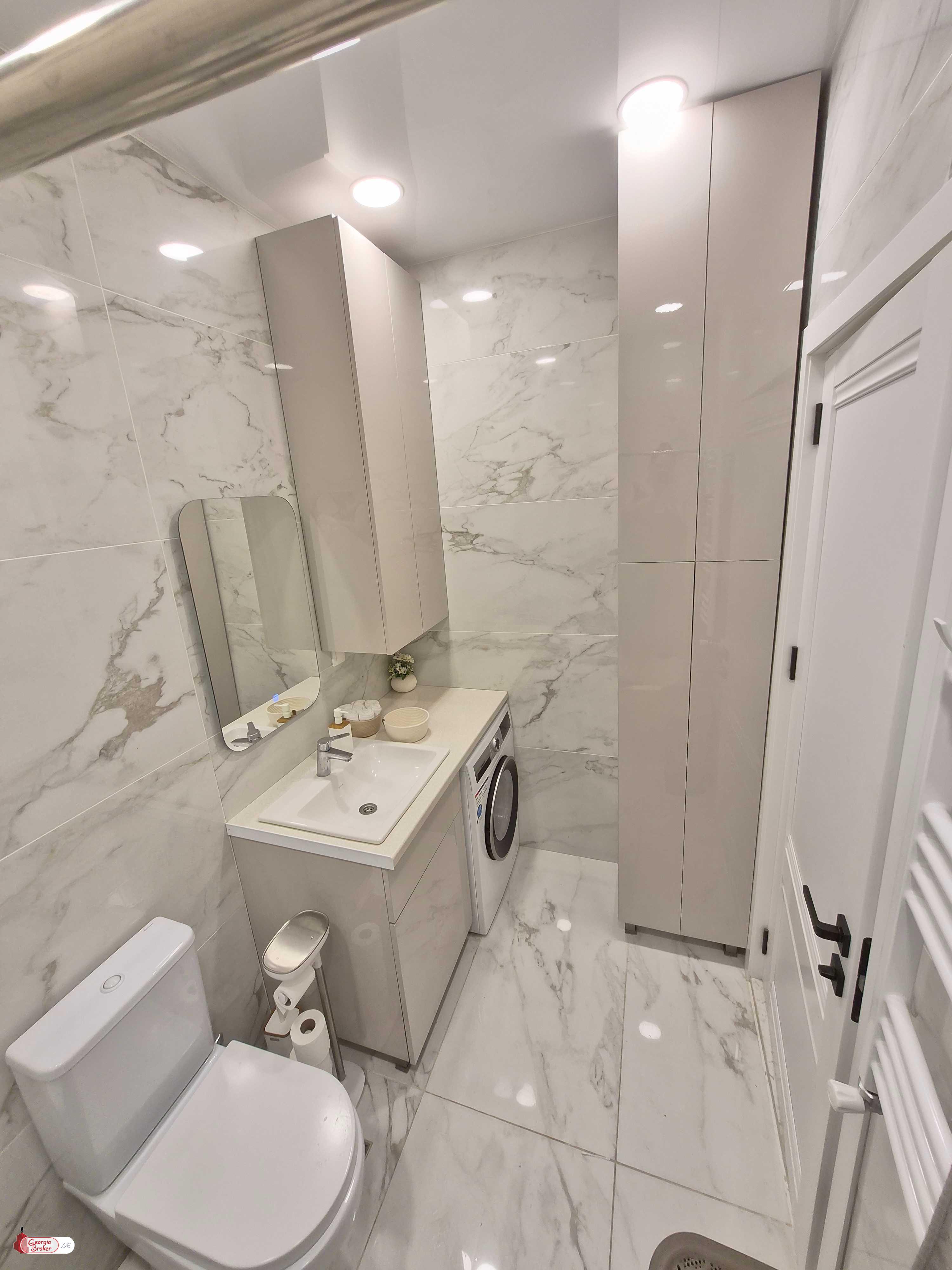 იყიდება ახალი გარემონტებული 3 ოთახიანი ბინა