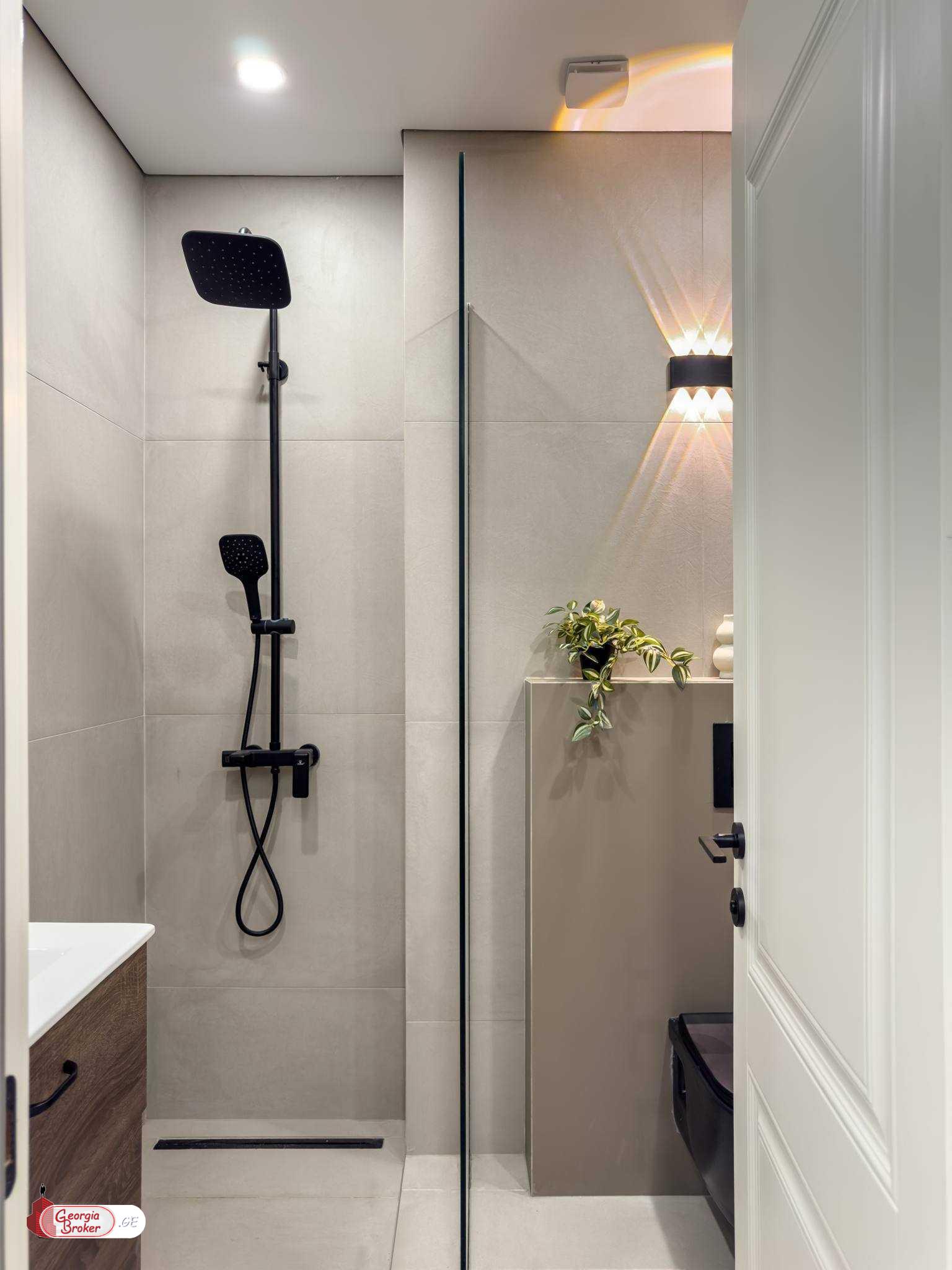 იყიდება ახალი გარემონტებული 2 ოთახიანი ბინა