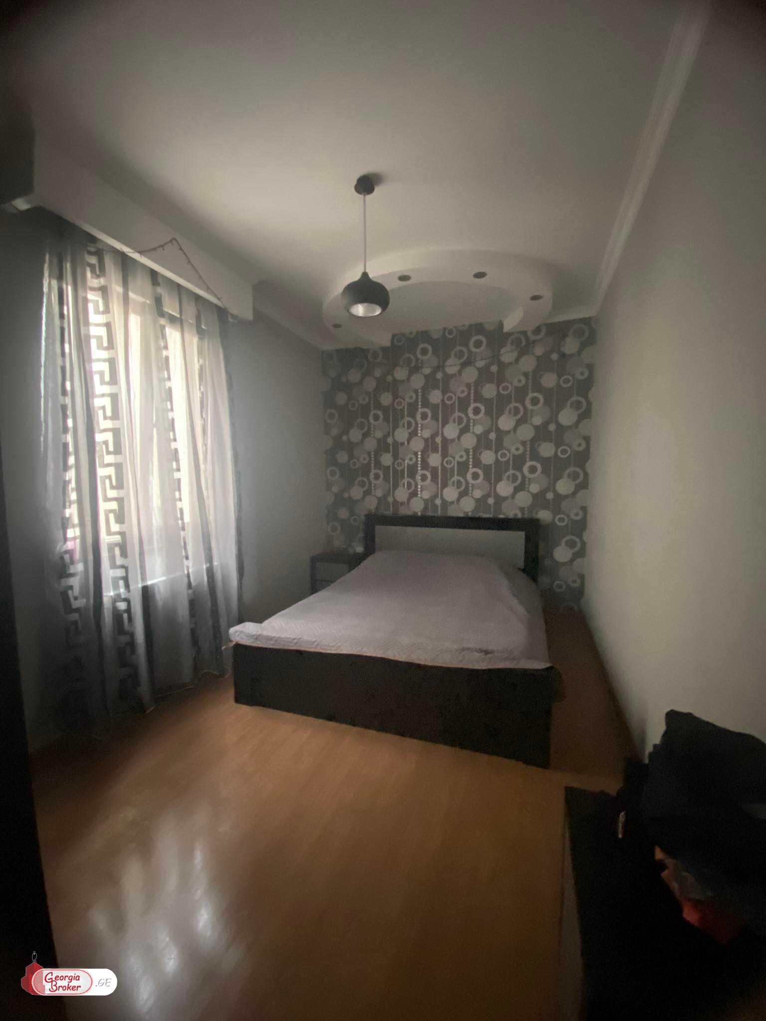 nearly repaired 7-room house for sale