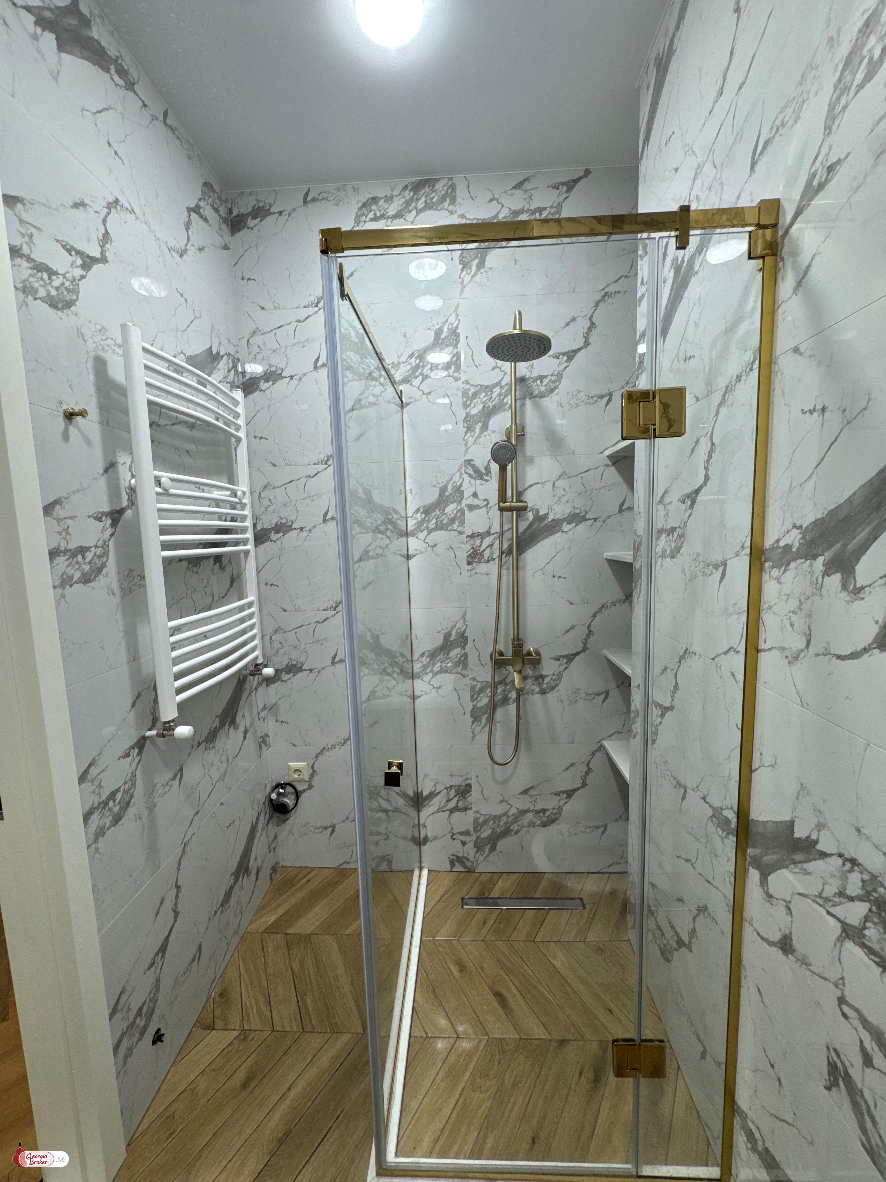 nearly repaired 2-room apartment for sale