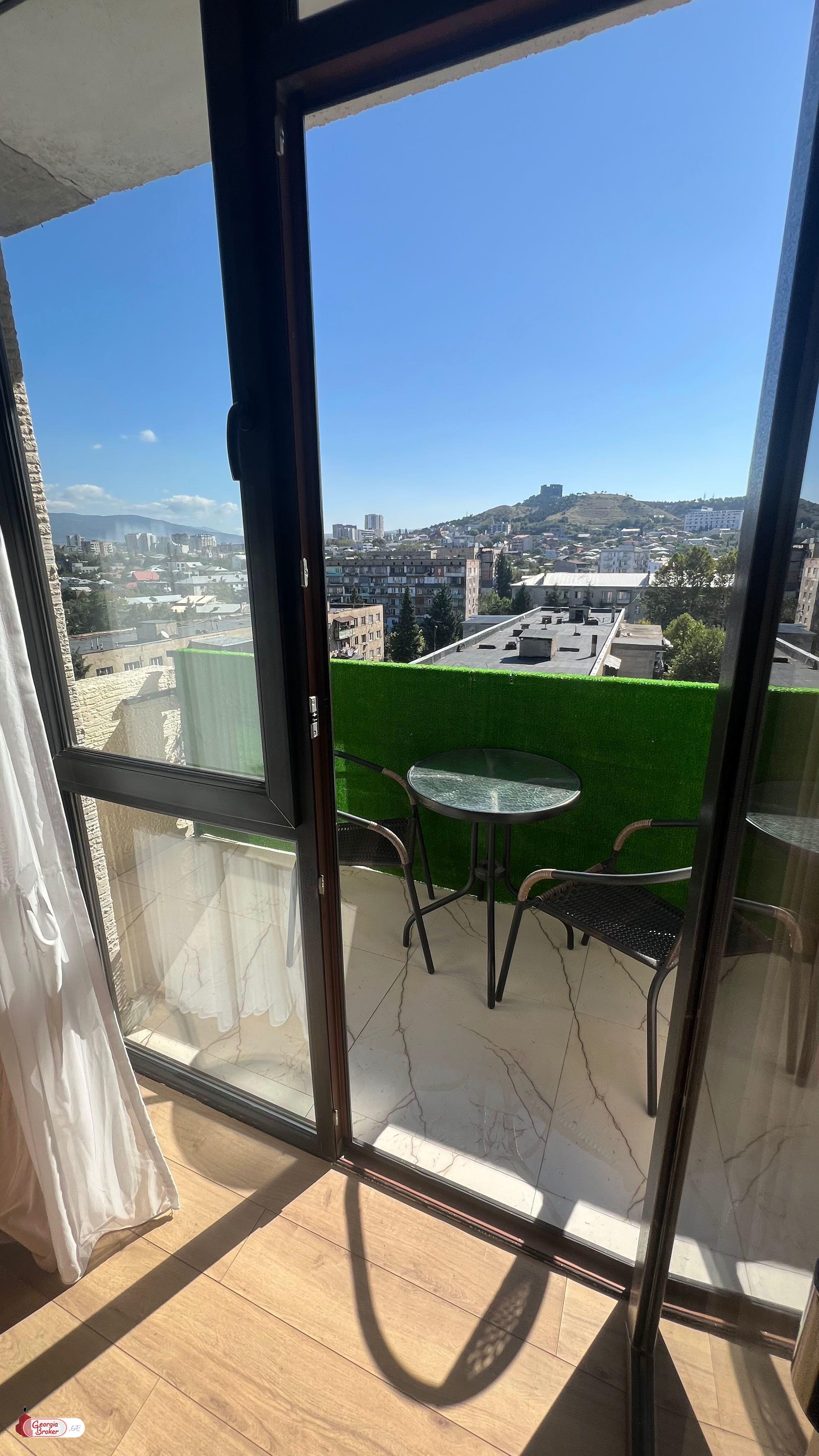 nearly repaired 5-room apartment for sale