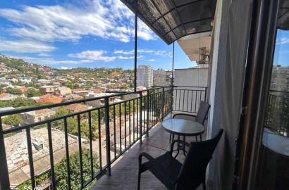 продается квартира с новым ремонтом 3-комнаты