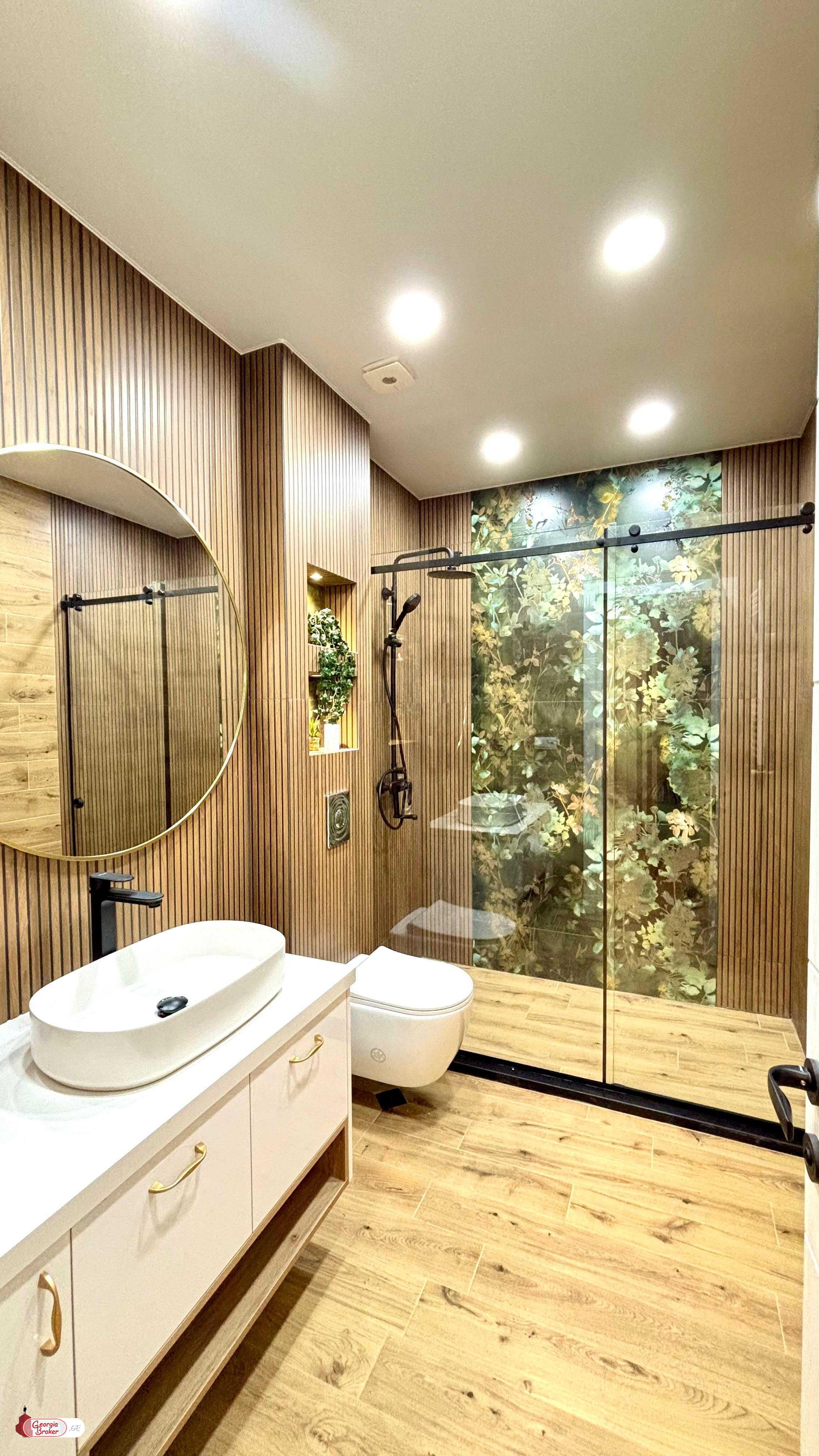 nearly repaired 3-room apartment for sale