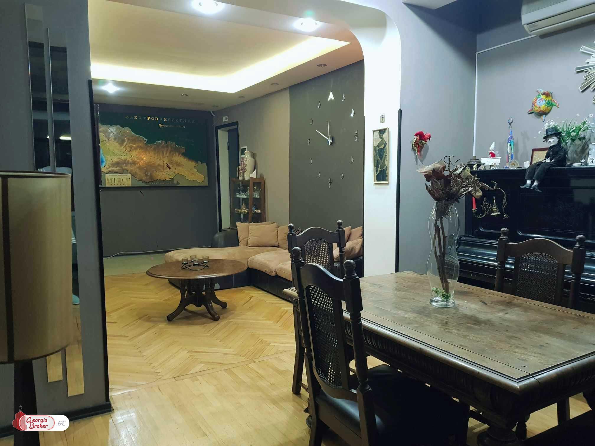 nearly repaired 4-room apartment for sale