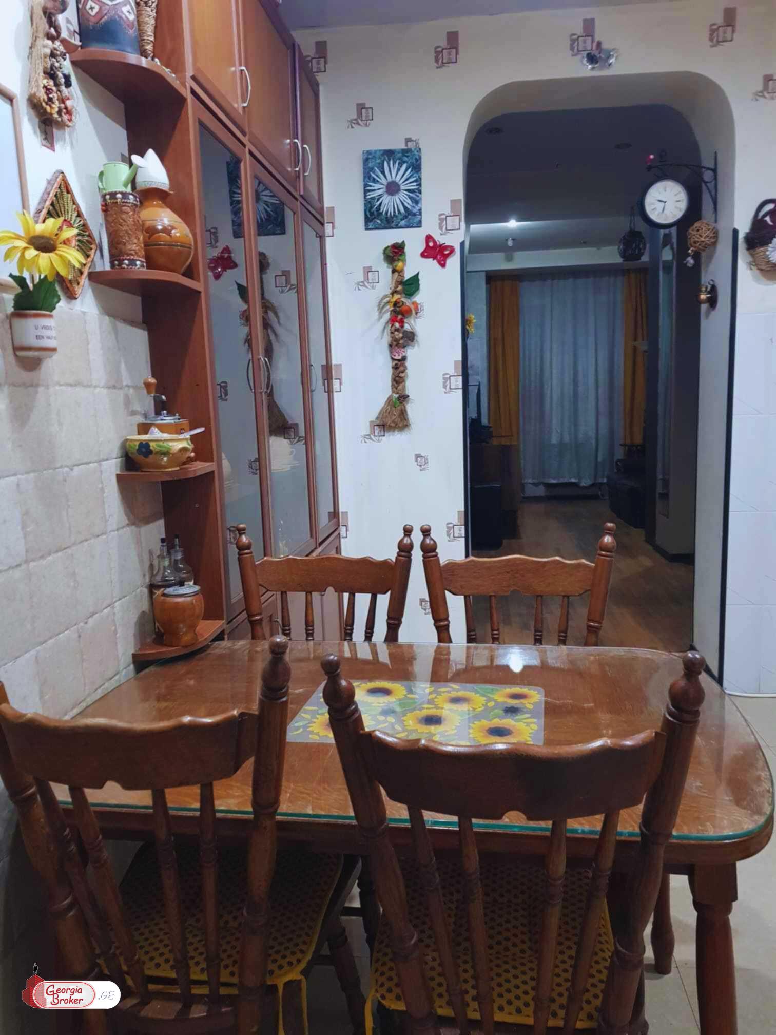 nearly repaired 4-room apartment for sale