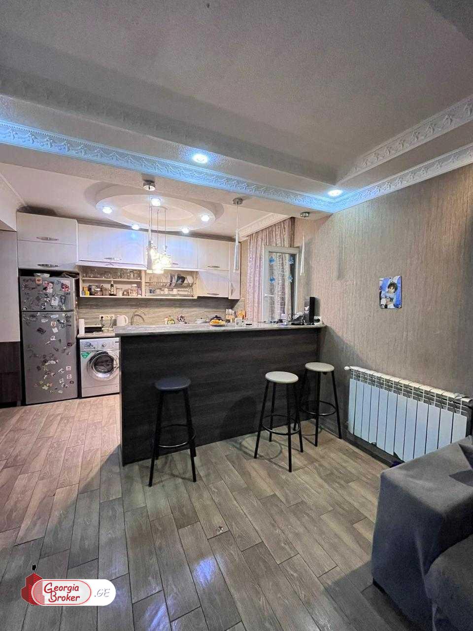 nearly repaired 4-room apartment for sale