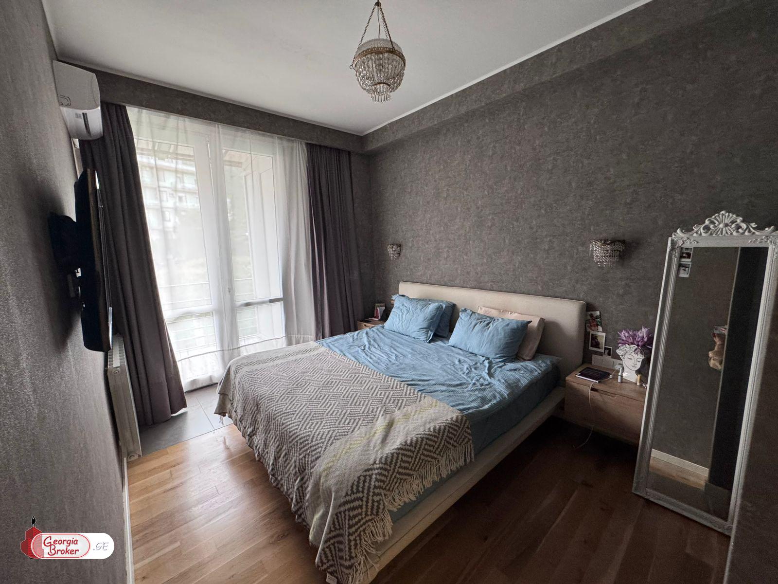 nearly repaired 3-room apartment for sale