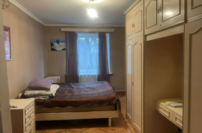 იყიდება ახალი გარემონტებული 3 ოთახიანი ბინა