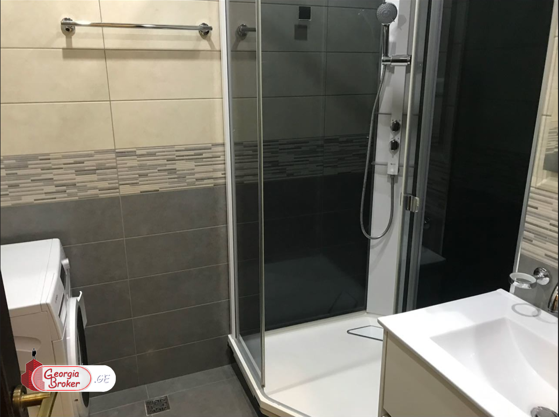 nearly repaired 3-room apartment for sale