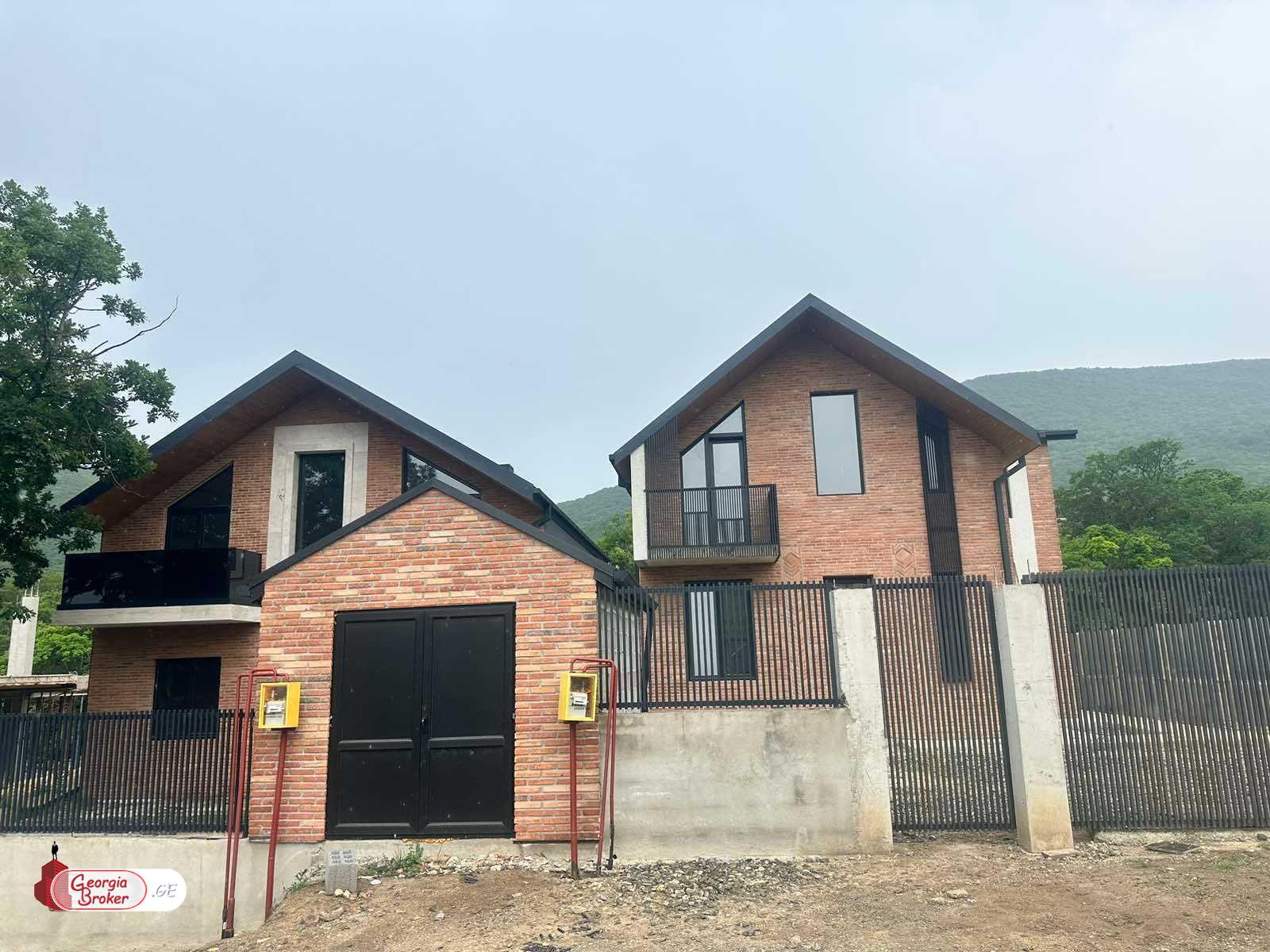 new build 6-room house for sale