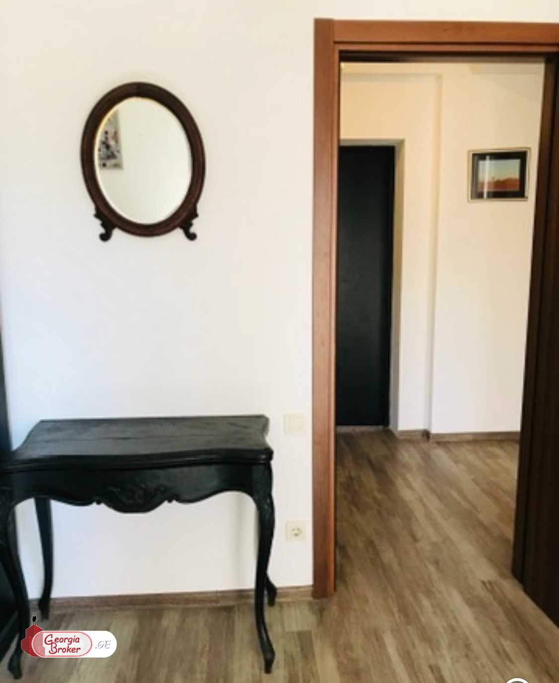 nearly repaired 2-room apartment for sale