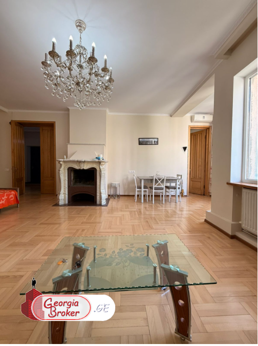 იყიდება  გარემონტებული საოფისე ფართი 160კვ.მ