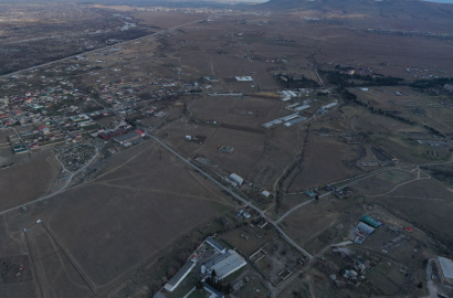 იყიდება  5000კვ.მ  მიწის ნაკვეთი ფონიჭალაში)