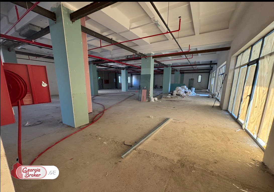 ქირავდება ახალი გარემონტებული საოფისე შენობა