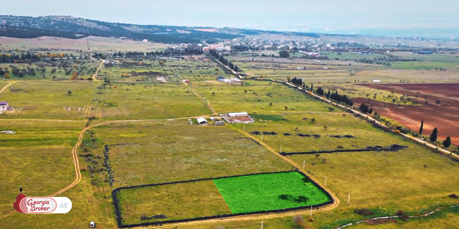 იყიდება სამეურნეო მიწის ნაკვეთიბ 2500კვ.მ თელეთში