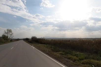 იყიდება სამეურნეო მიწის ნაკვეთი, არ მისული მარნეულის ავტობანთან