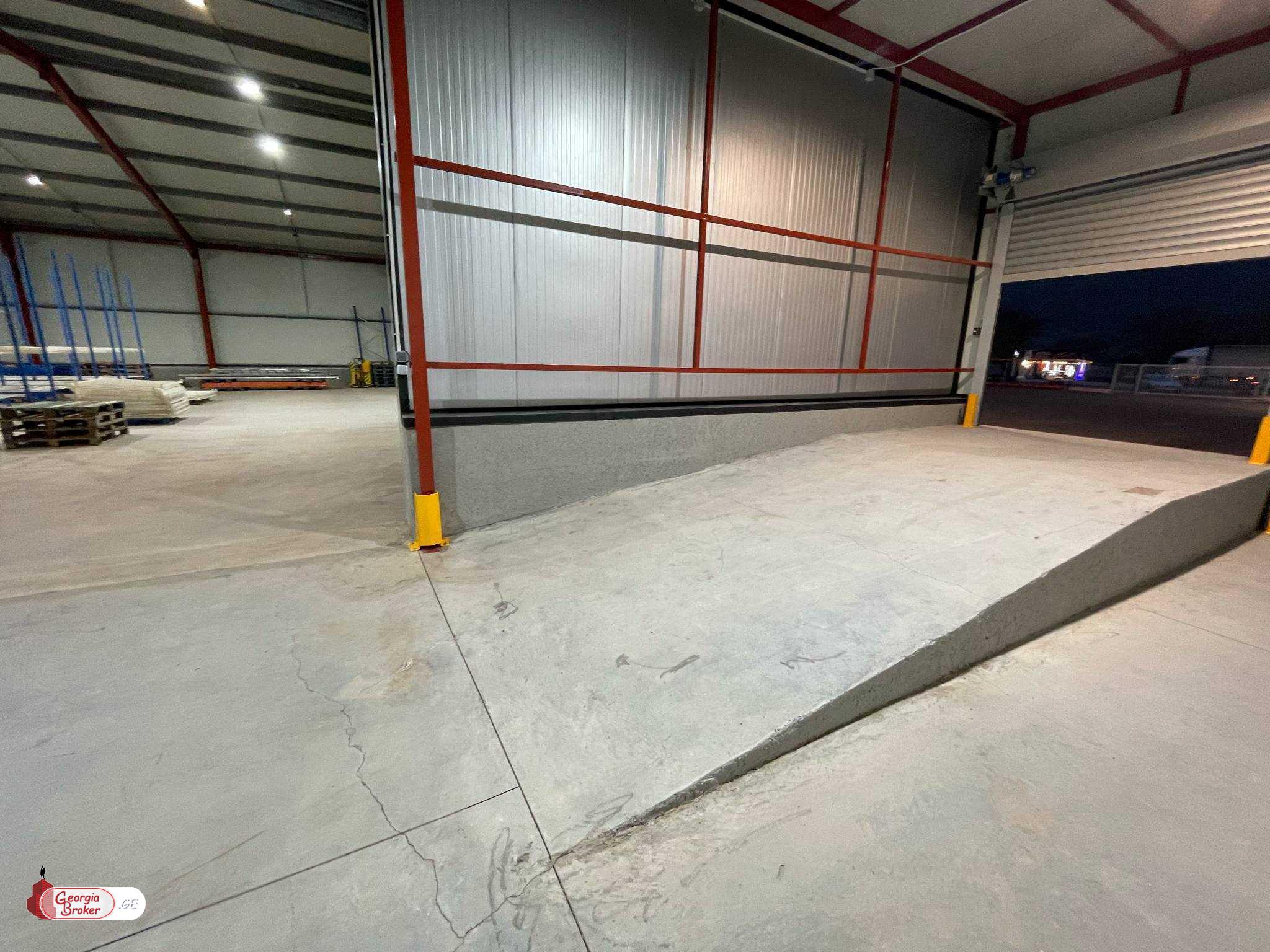 ქირავდება ახალი გარემონტებული საოფისე ფართი