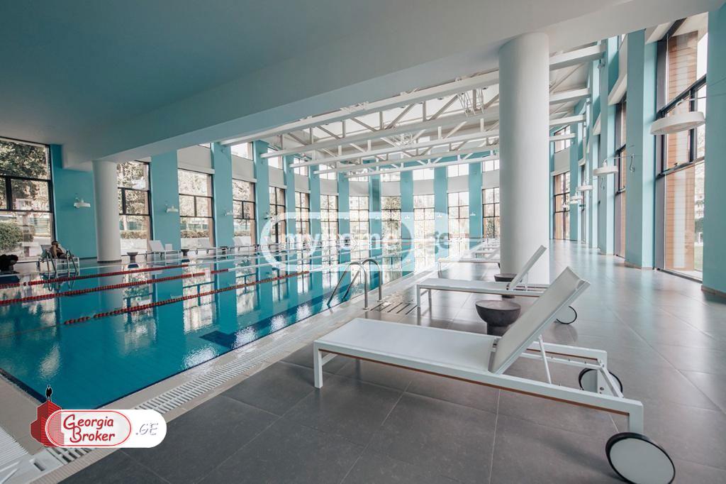 продается квартира с новым ремонтом 3-комнаты