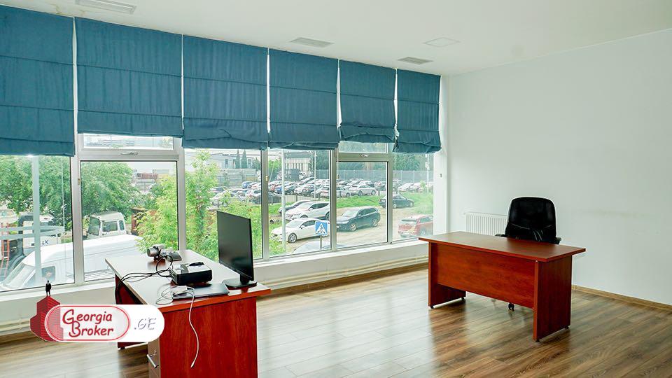 იყიდება ახალი გარემონტებული საოფისე ფართი