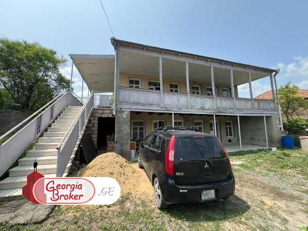 nearly repaired 4-room house for sale