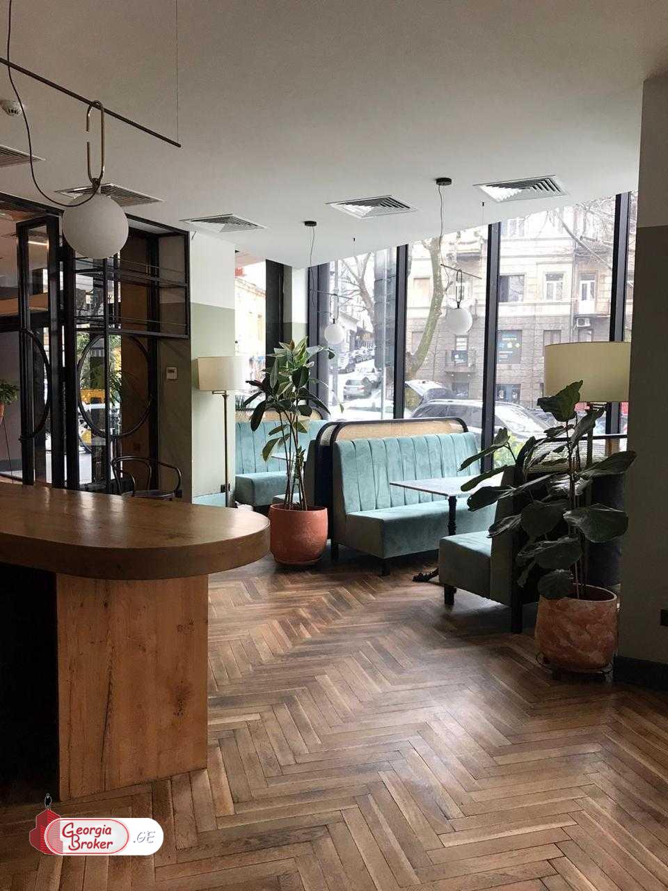 продается офис с новым ремонтом