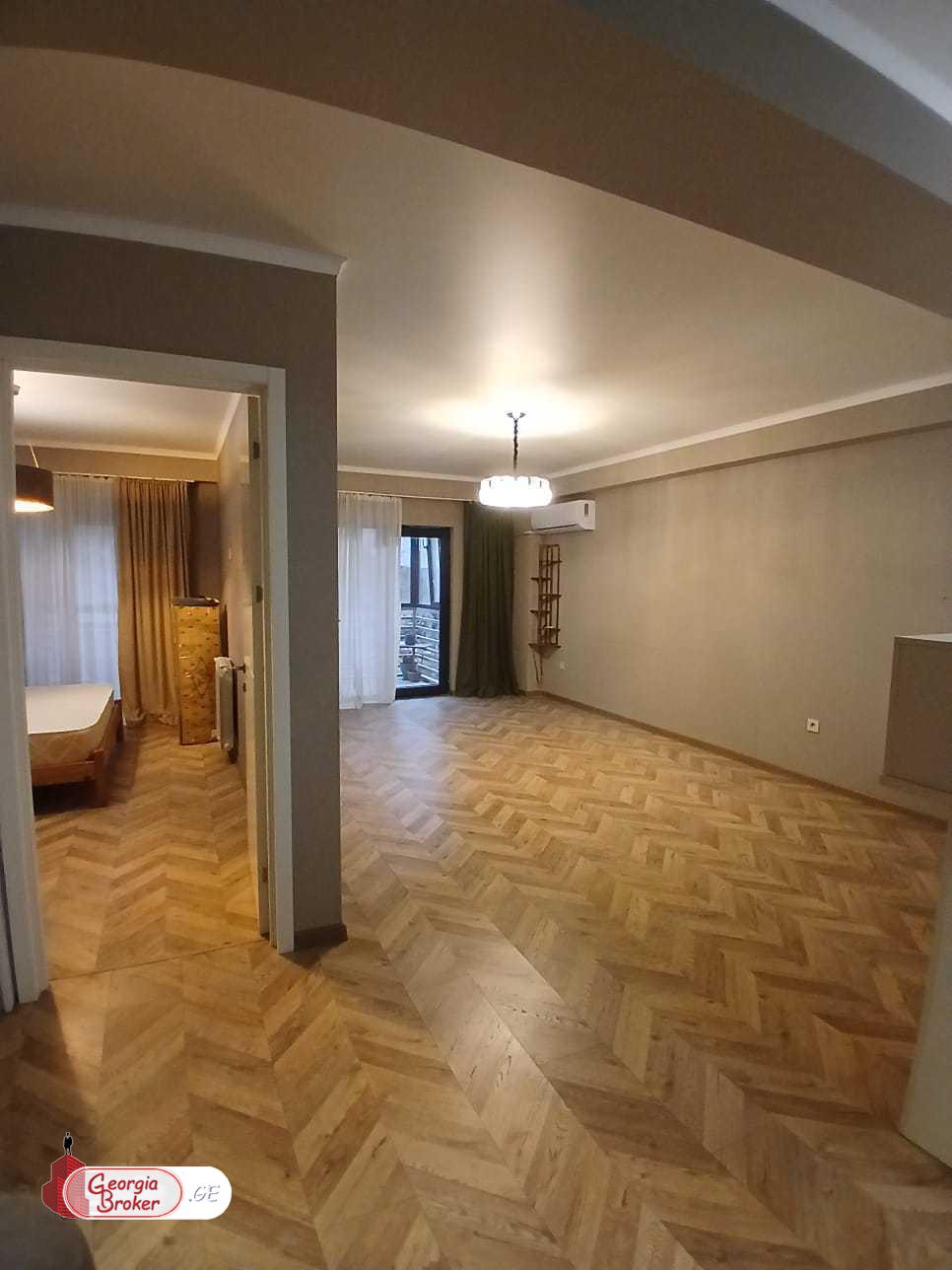 იყიდება ახალი გარემონტებული 2 ოთახიანი ბინა