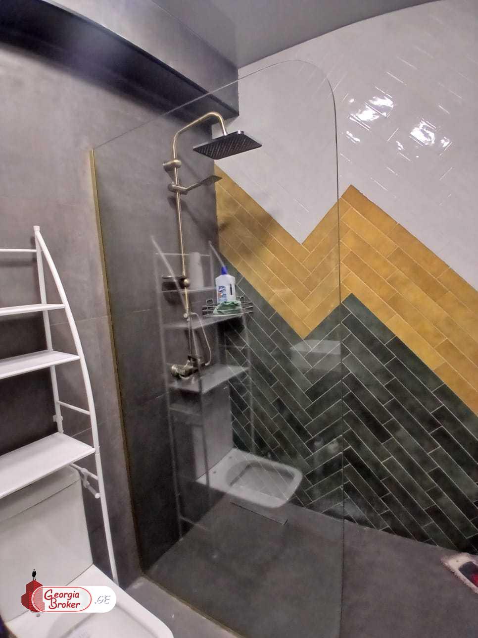 იყიდება ახალი გარემონტებული 2 ოთახიანი ბინა