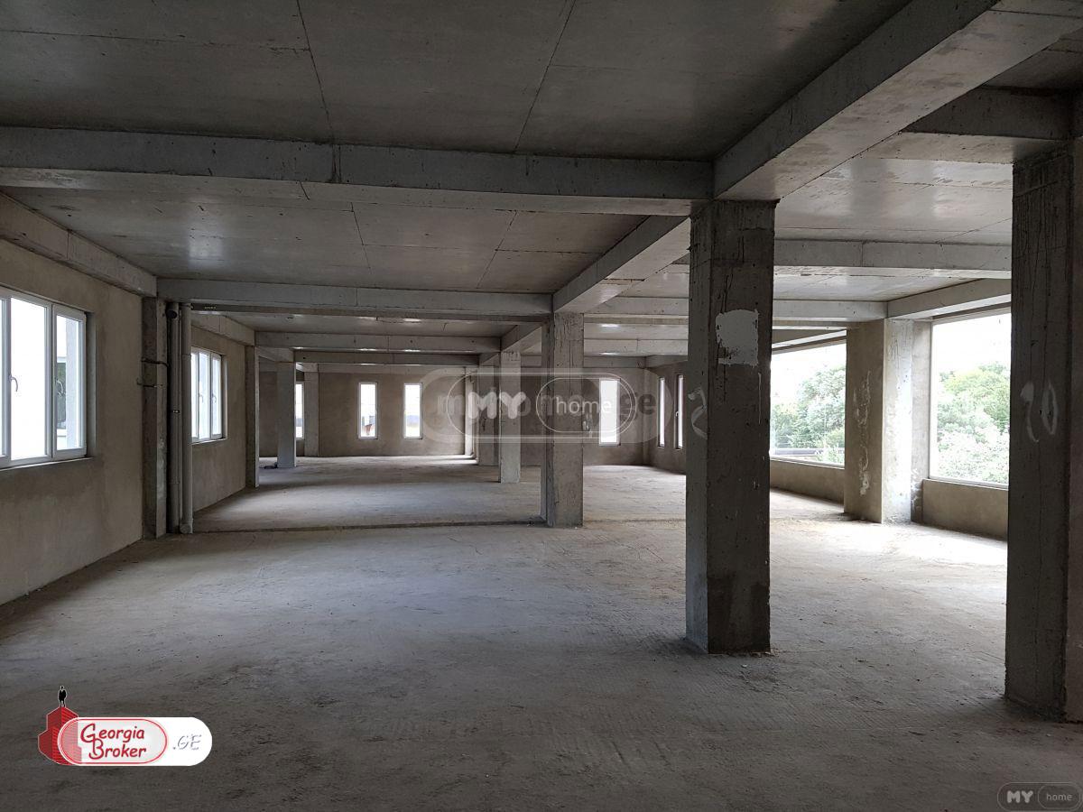 იყიდება ახალი გარემონტებული საოფისე ფართი