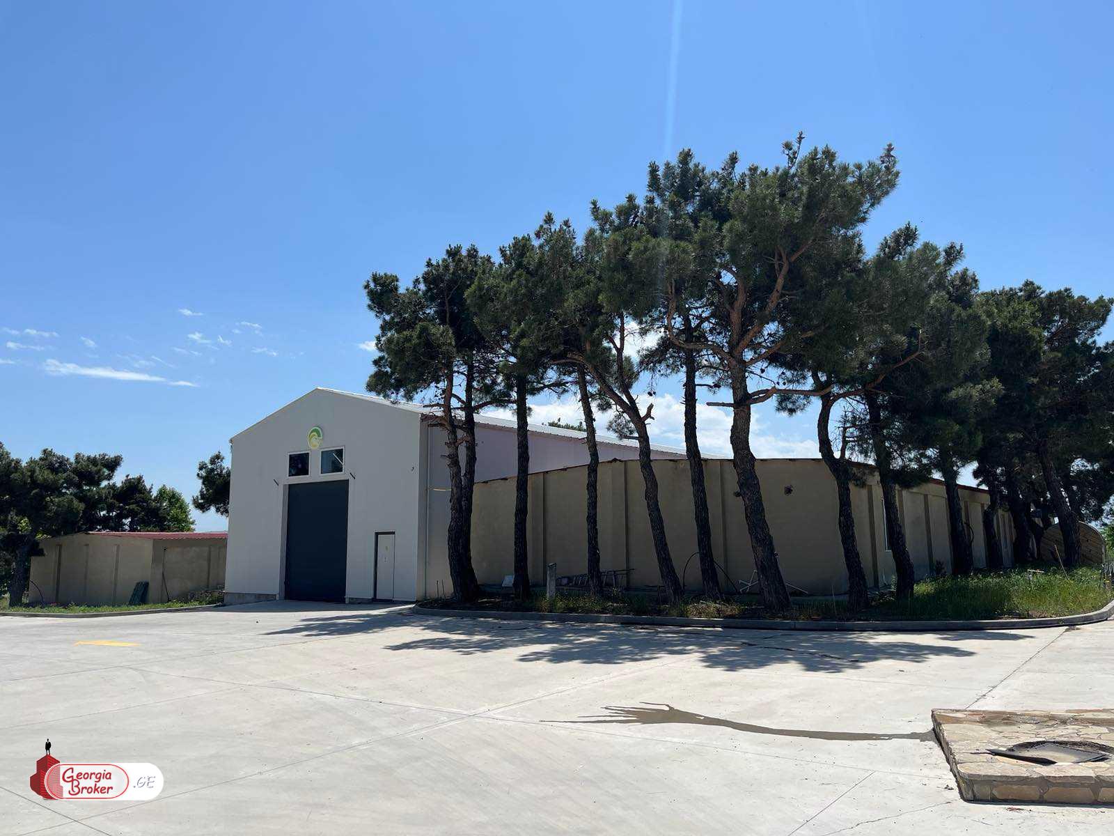 nearly repaired warehouse space for rent