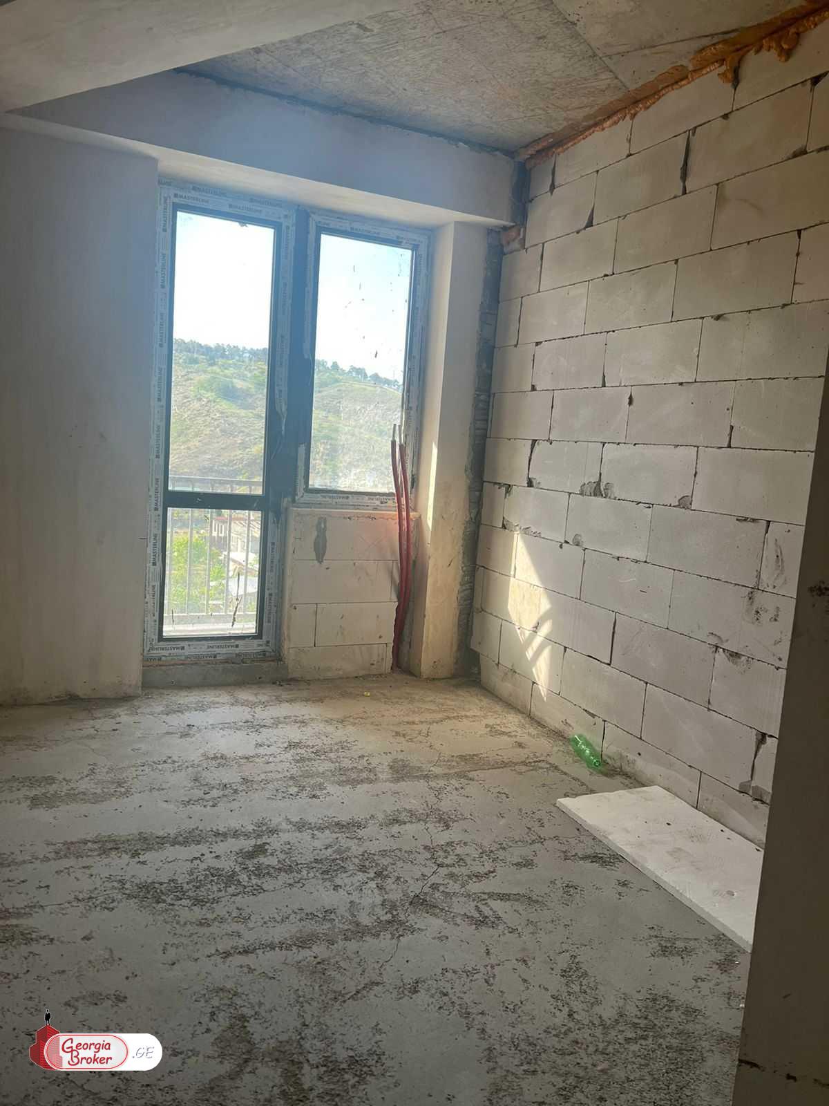 new build 6-room apartment for sale