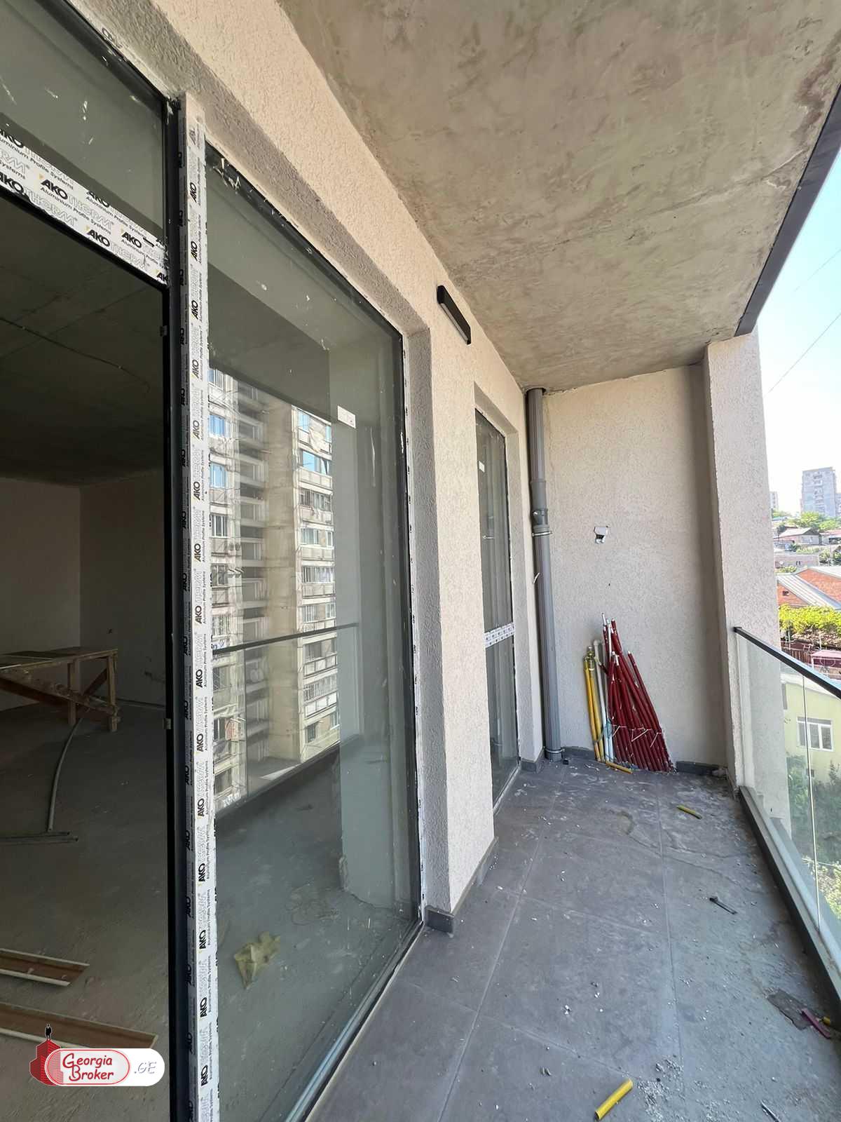 nearly repaired 3-room apartment for sale