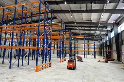 nearly repaired warehouse space for rent